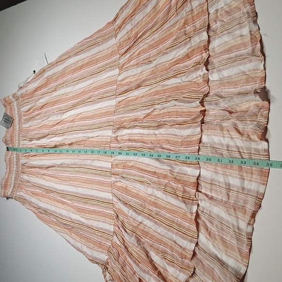 Coco + Jameson Striped Off The Shoulder Top and flowy Dress👗2pcs - Picture 12 of 12